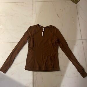 Brand- lululemon, Color- brown